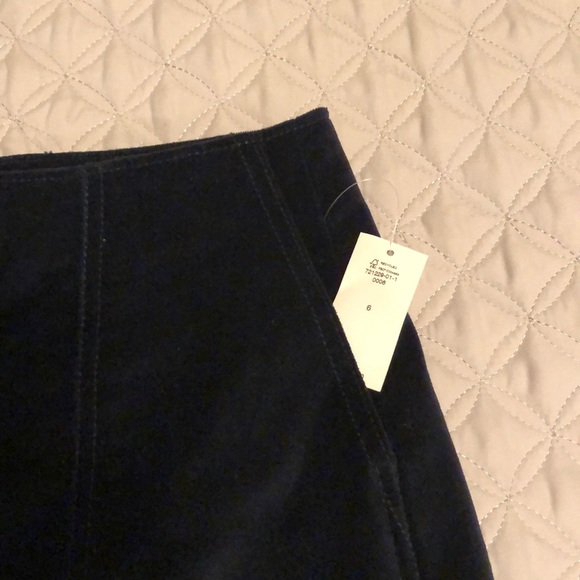 GAP navy velvet skirt - Picture 2 of 6